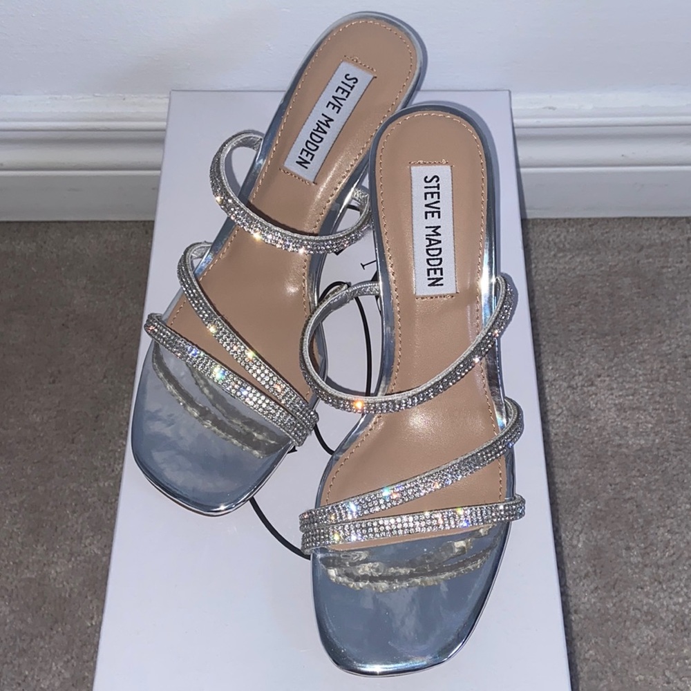 Steve Madden sandals